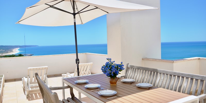 Blue Sky Roof Top Terrace With Seaview