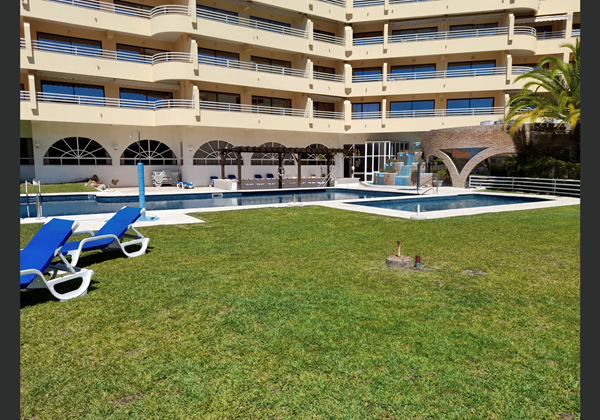 Algarve Vilamoura Luxury Holiday Apartment Marina Mar Bela Vista Swimming Pool Area