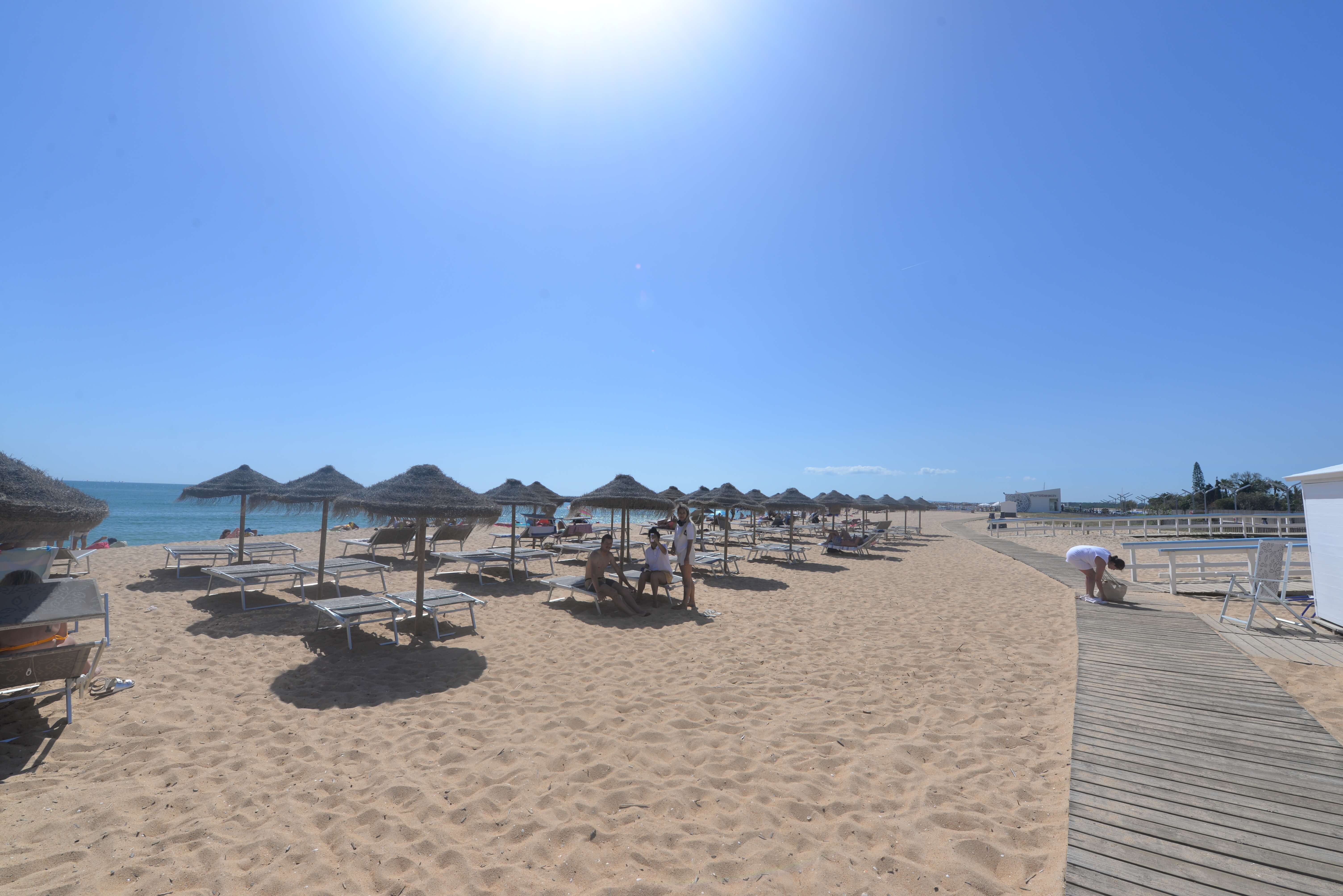 Vilamoura Beach Parasols 2