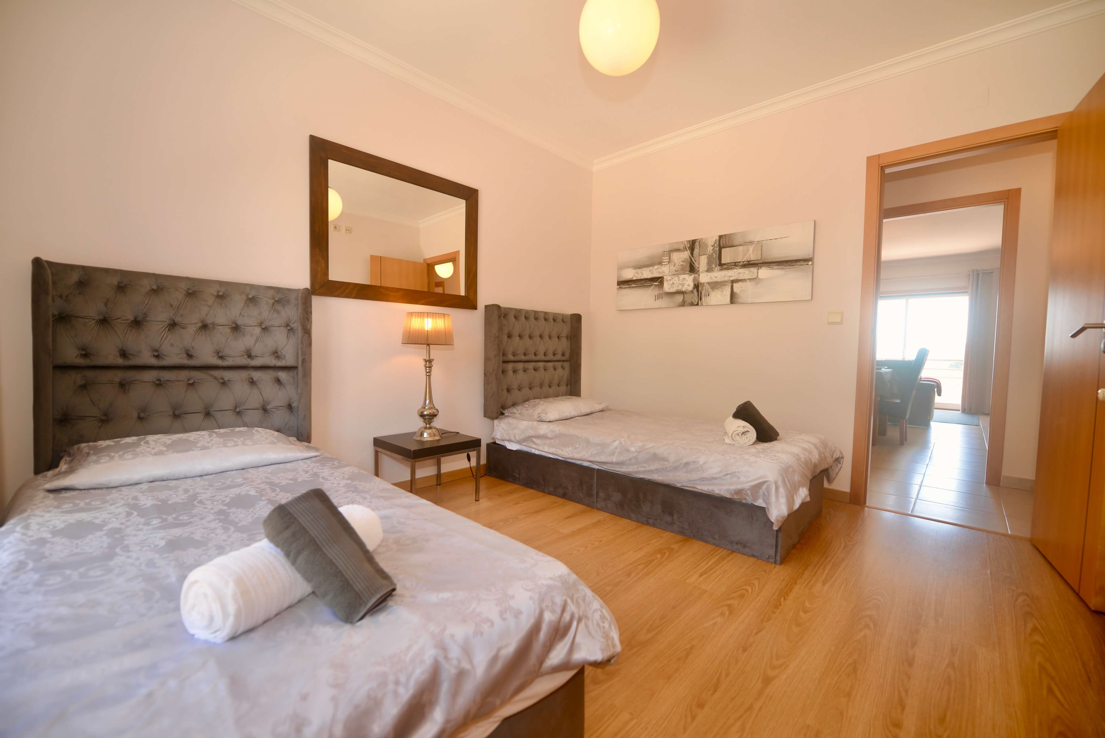 Twin Bedroom In Clementine Apartment Holiday Rental In Nazare Silver Coast Portugal